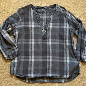 Prana, women’s v neck shirt, 3/4 sleeves